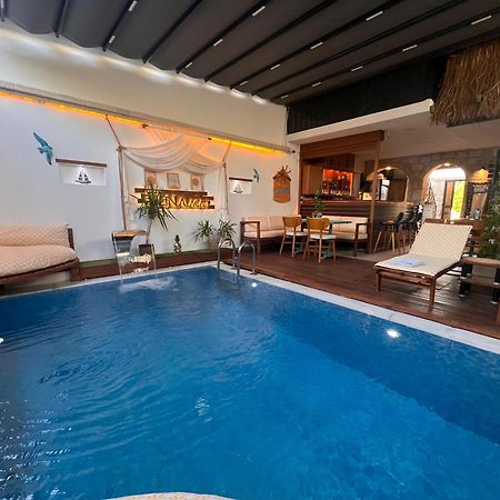 Elin Otel Alacati เซสเม ภายนอก รูปภาพ