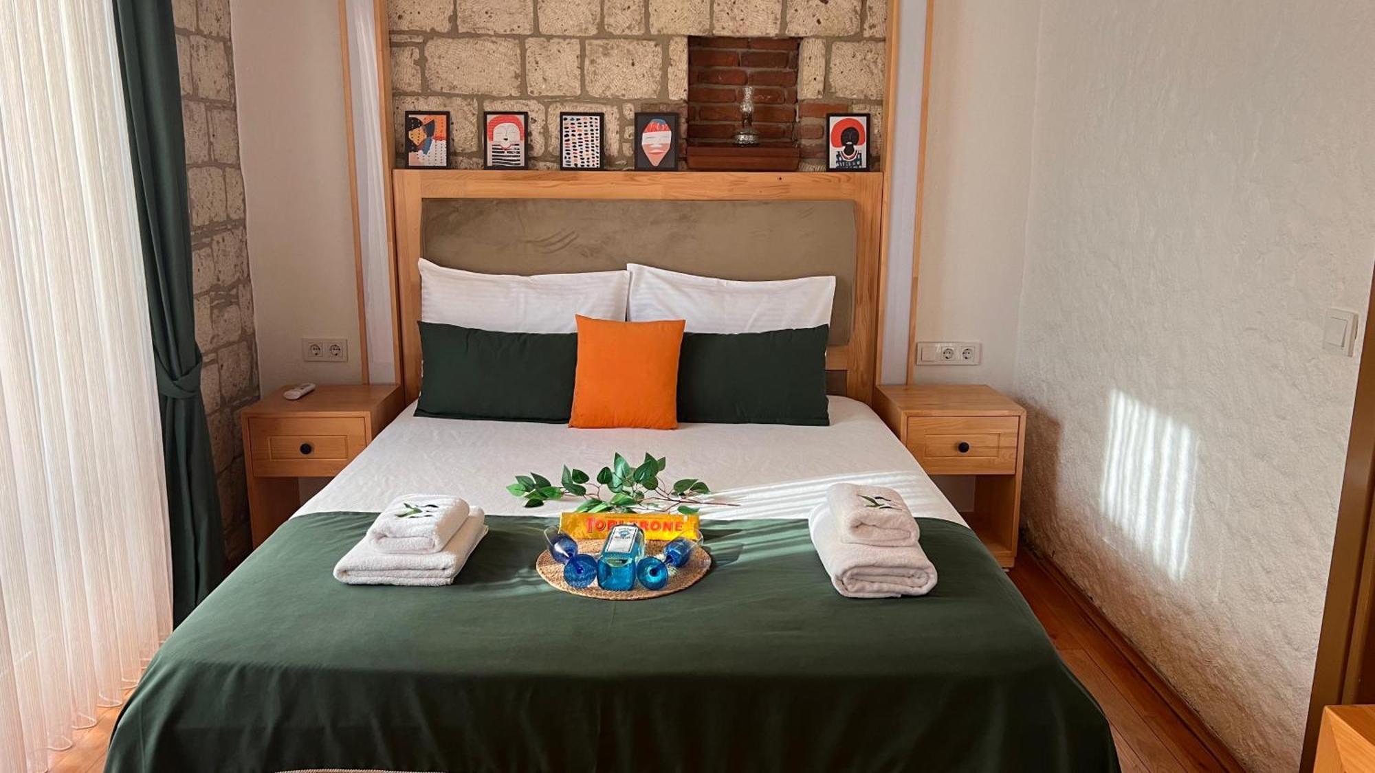 Elin Otel Alacati เซสเม ภายนอก รูปภาพ