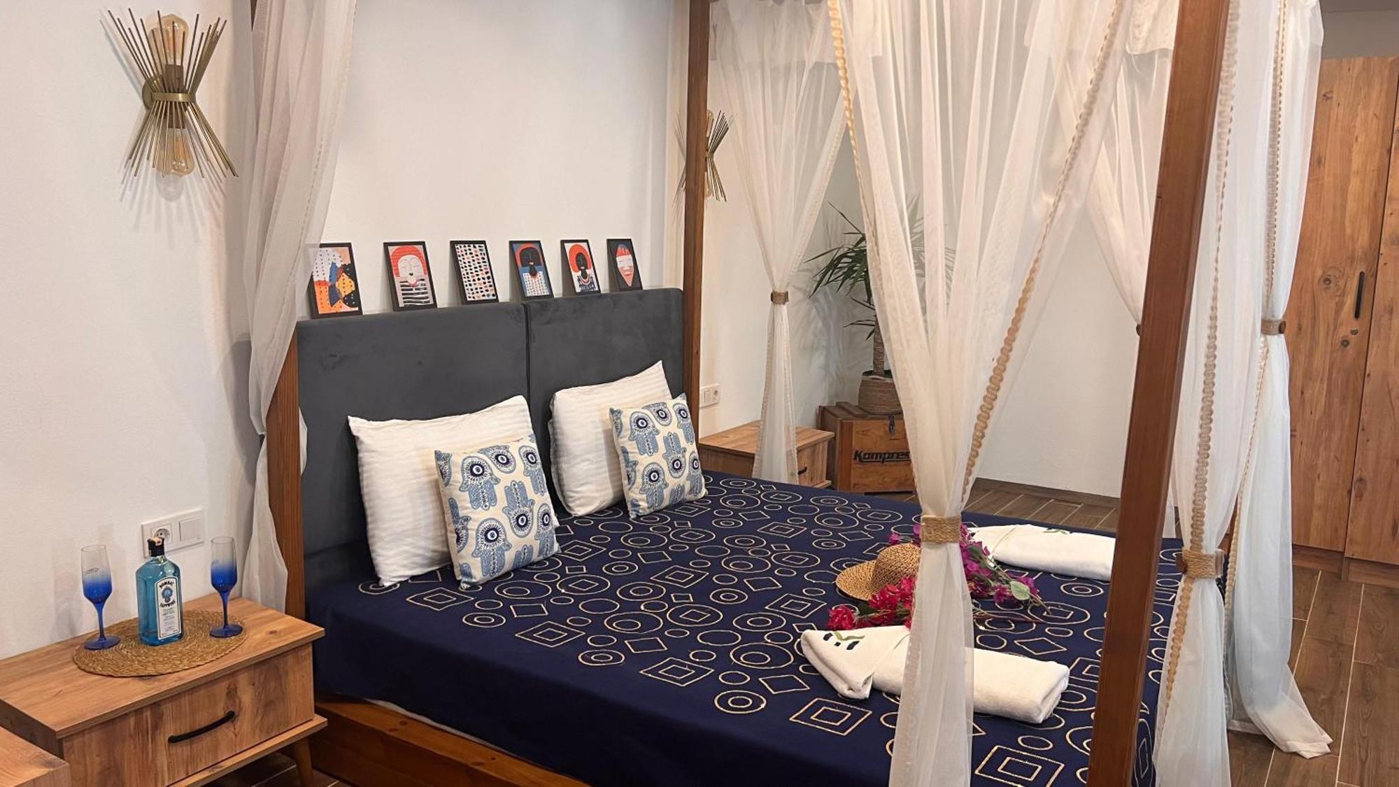 Elin Otel Alacati เซสเม ภายนอก รูปภาพ