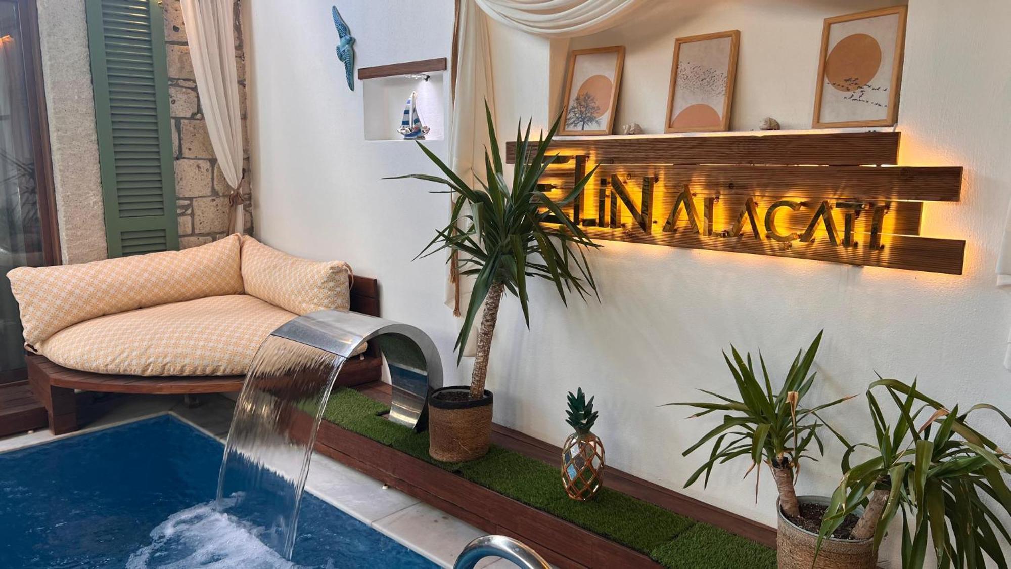 Elin Otel Alacati เซสเม ภายนอก รูปภาพ