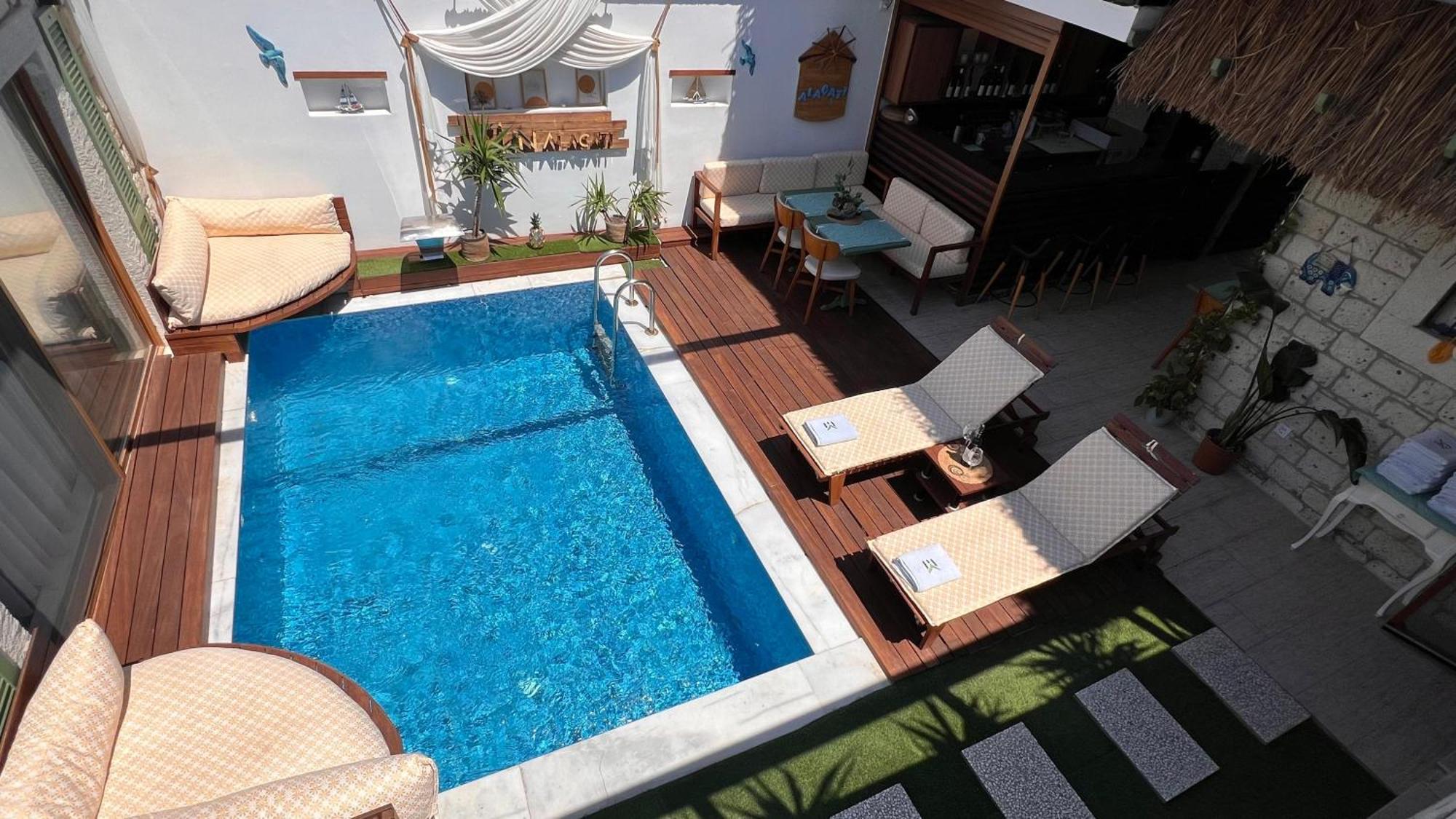 Elin Otel Alacati เซสเม ภายนอก รูปภาพ