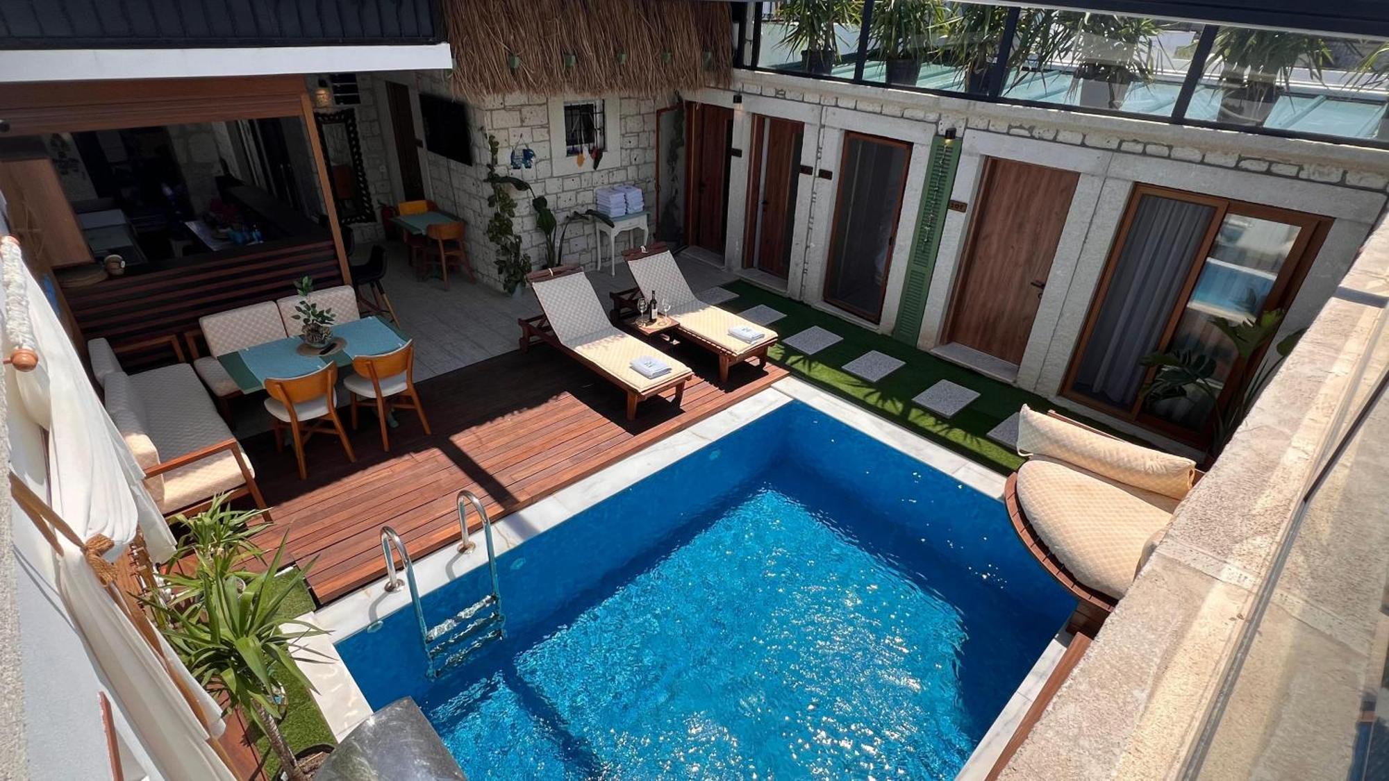 Elin Otel Alacati เซสเม ภายนอก รูปภาพ